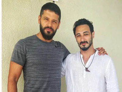 Türkiyəli aktroy Emre Kıvılcım və Sain Fərhad